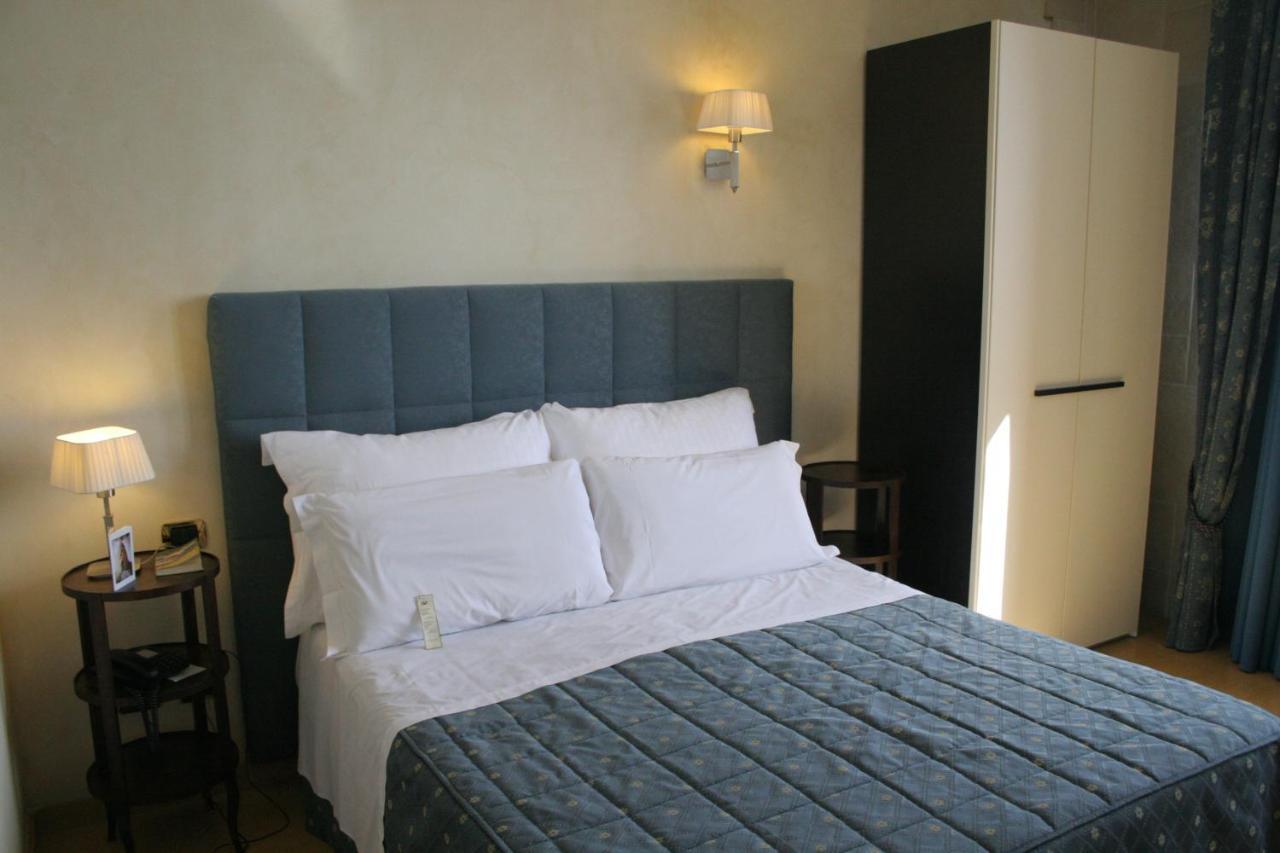 Domus Mariae Benessere Hotel Syracuse Room photo