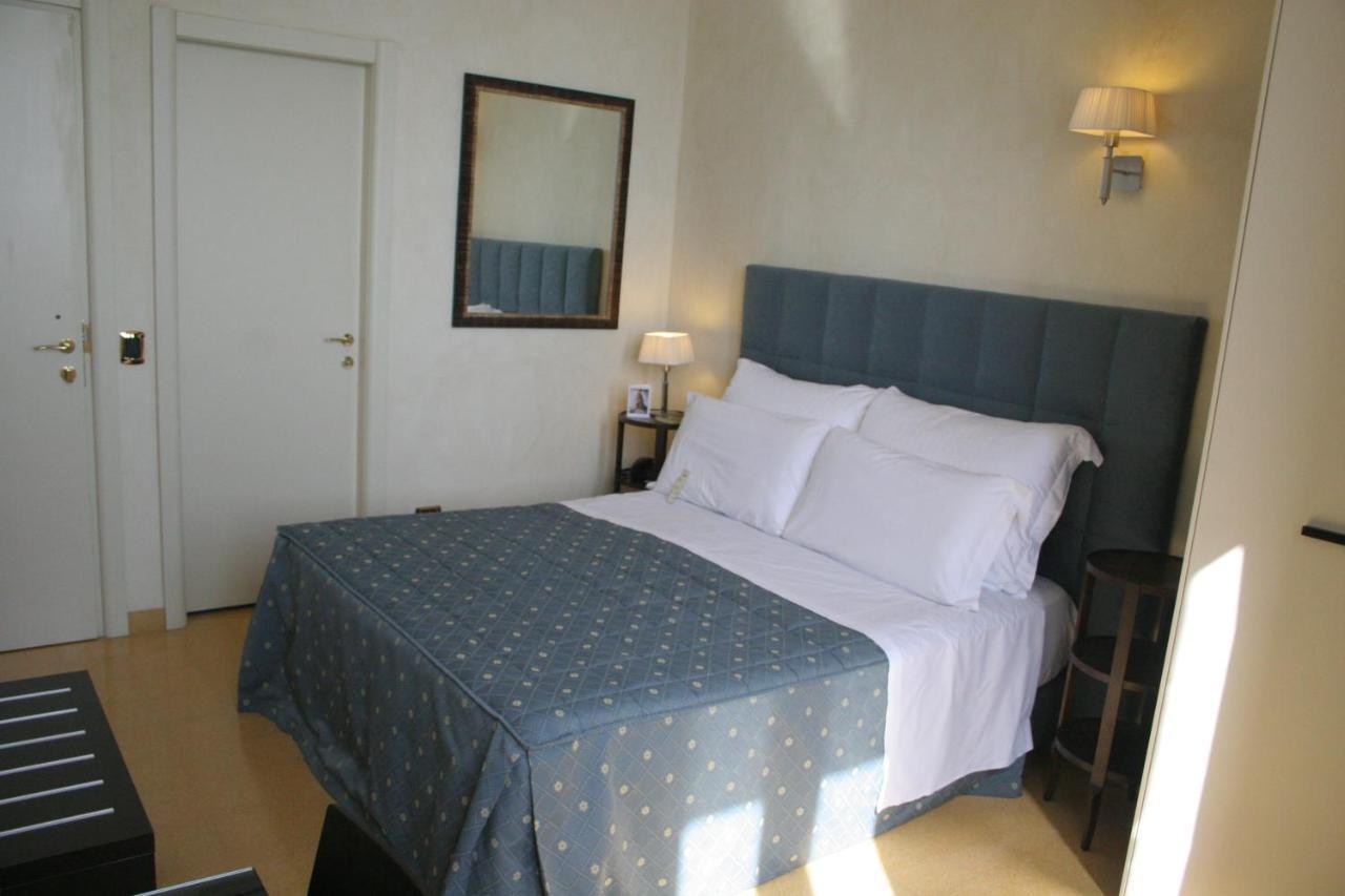 Domus Mariae Benessere Hotel Syracuse Room photo